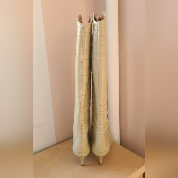 Schutz Maryana Lo Cream Croc Leather Kitten Heel Tall Boots - Size 7 - Picture 9 of 16